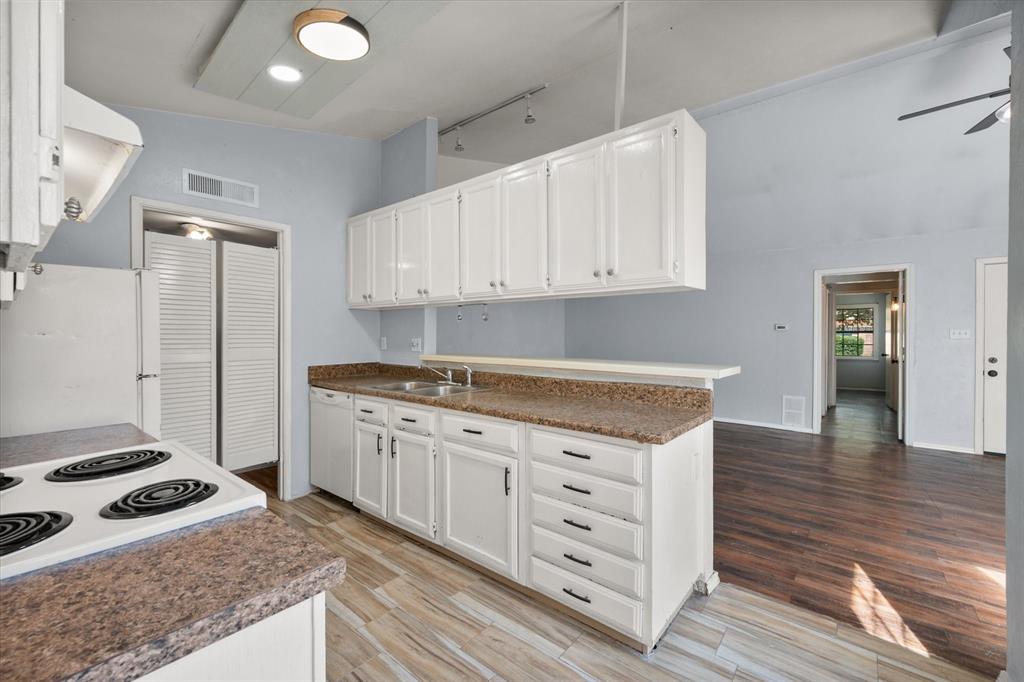 Park Square Rev - Residential