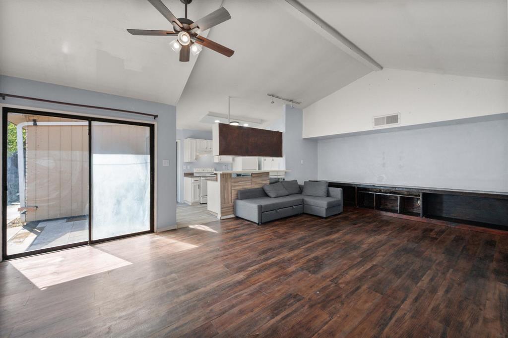 Park Square Rev - Residential