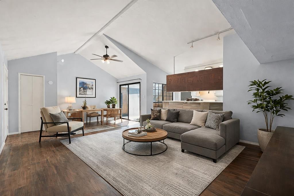 Park Square Rev - Residential