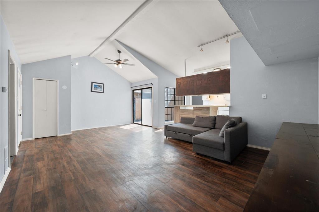 Park Square Rev - Residential