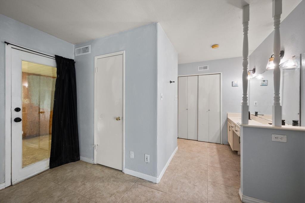 Park Square Rev - Residential