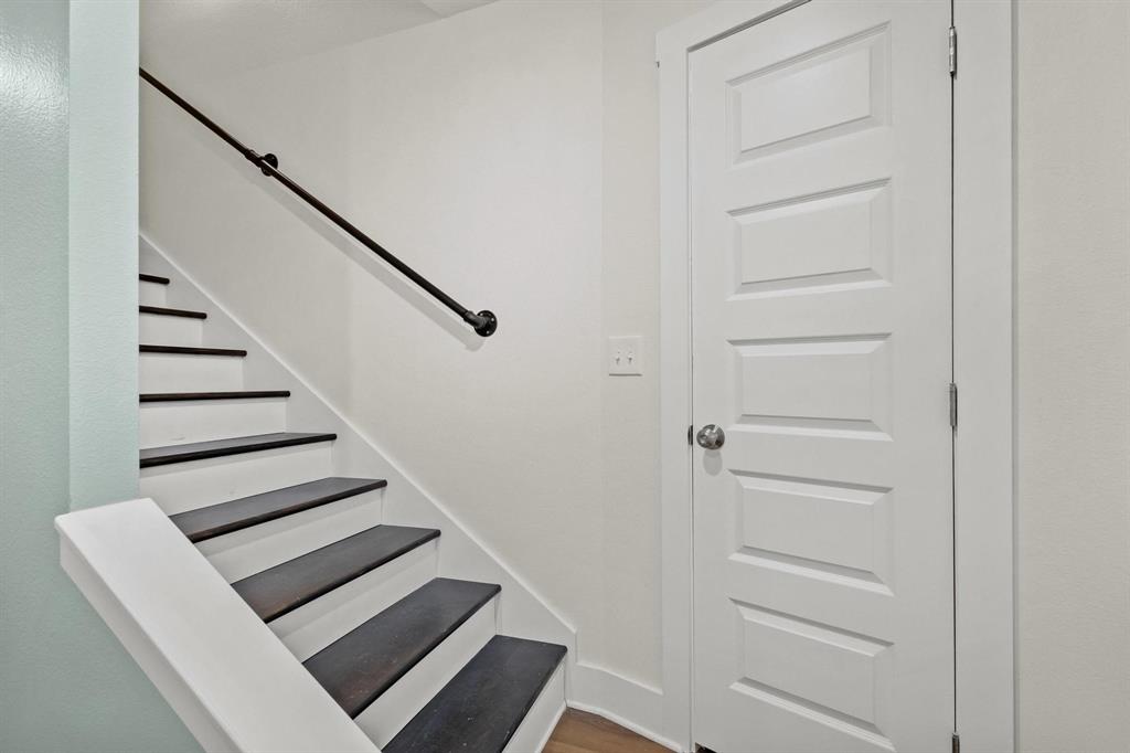 TOBY THOMAS - Residential