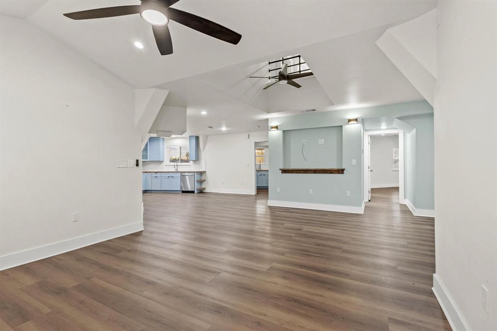 TOBY THOMAS - Residential