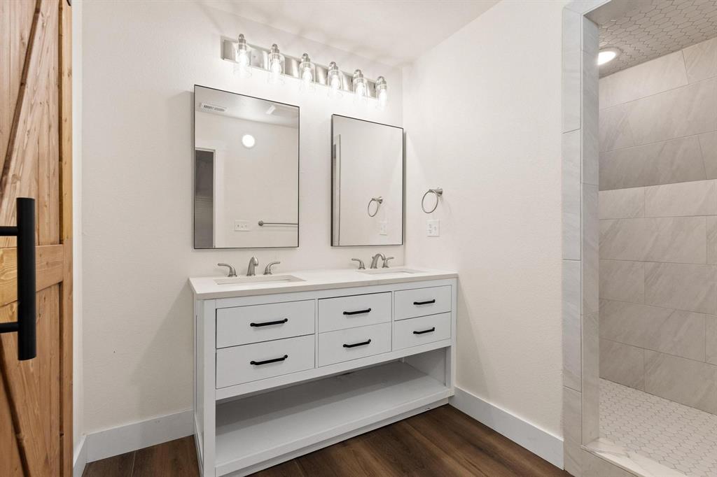 TOBY THOMAS - Residential