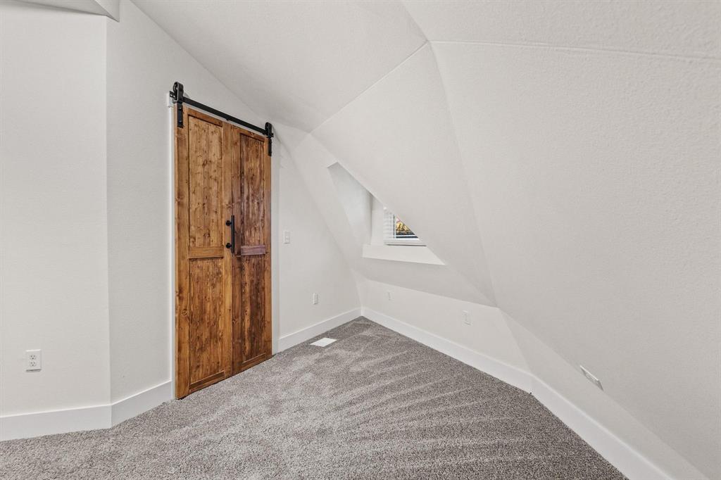 TOBY THOMAS - Residential