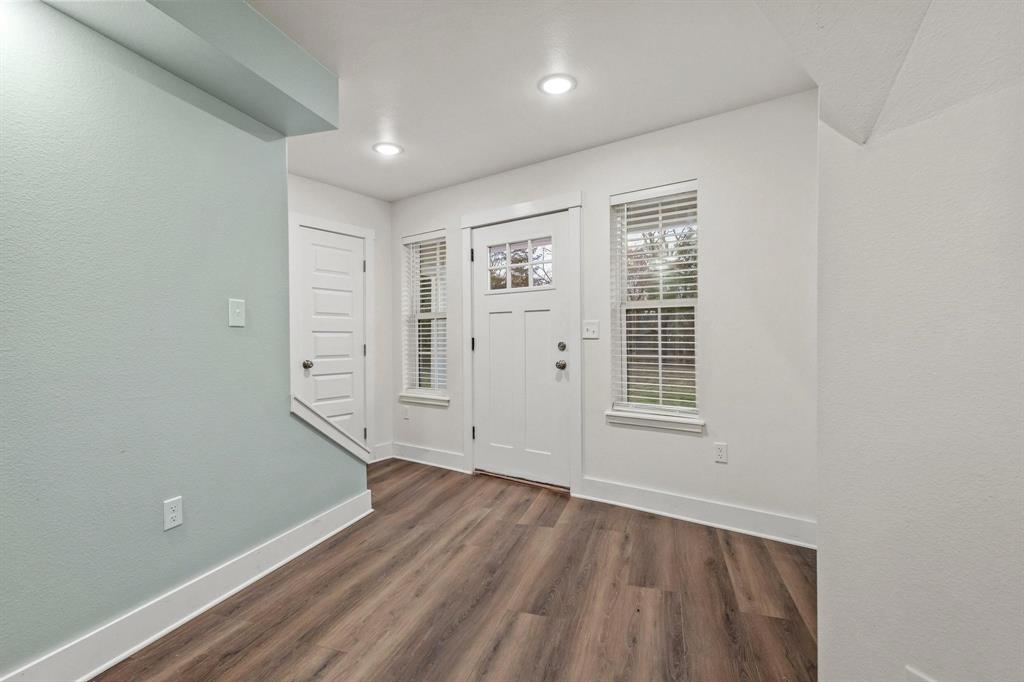 TOBY THOMAS - Residential