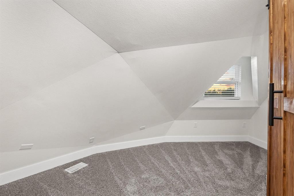 TOBY THOMAS - Residential