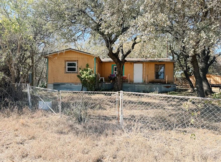 Don’t miss your chance to own this 3-bedroom, 1-bath home situated on a generous 0.53-acre lot. This property offers endless potential — whether you’re looking for a fixer-upper, a rental investment, or a starter home to make your own.

The property includes a small storage shed and a metal shop that is around 600 SqFT featuring both a standard metal door and a roll-up door — perfect for use as a workshop, garage, storage for vehicles, boats, or ATVs. 

Bring your tools and imagination to restore and customize it to your liking. 

With its large lot, outbuildings, and investment potential, this property offers great value and flexibility. Condition of the home is unknown, but it was previously tenant-occupied earlier this year.
Being Sold AS IS. More Photos Coming Soon!