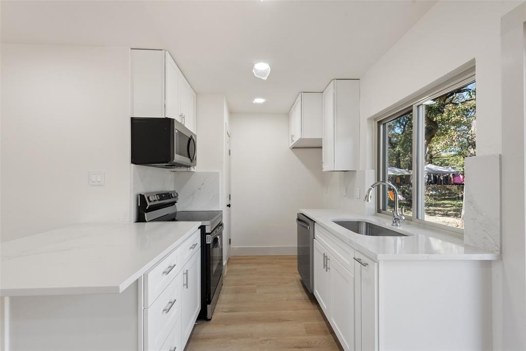 Freeway Forest 2 - Residential