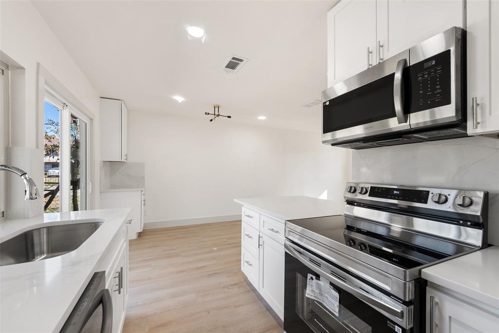 Freeway Forest 2 - Residential