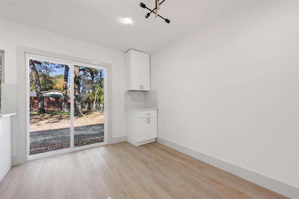 Freeway Forest 2 - Residential