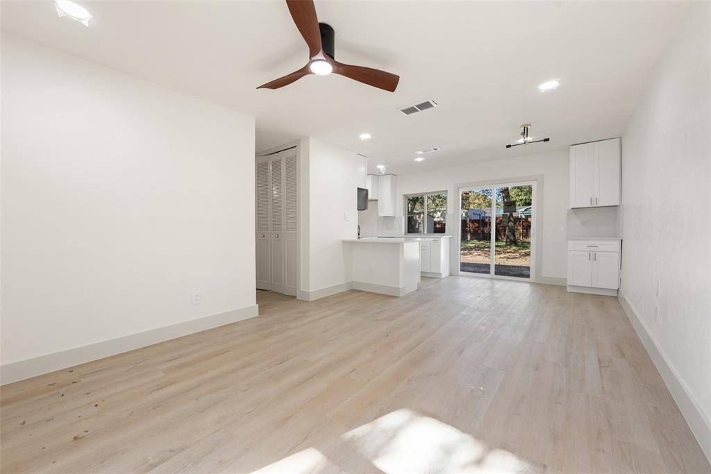 Freeway Forest 2 - Residential