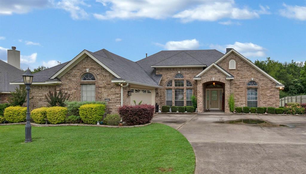 Eagles Nest - Residential