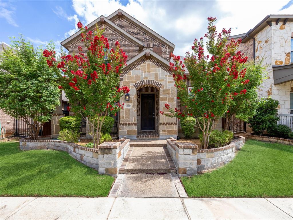 1510 White Squall Trail