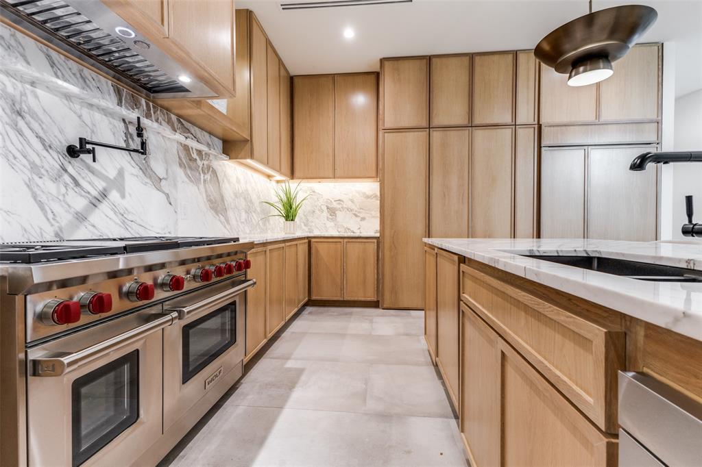 Hilltop Homes - Residential