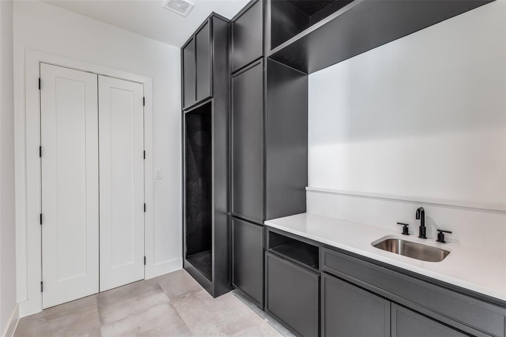 Hilltop Homes - Residential