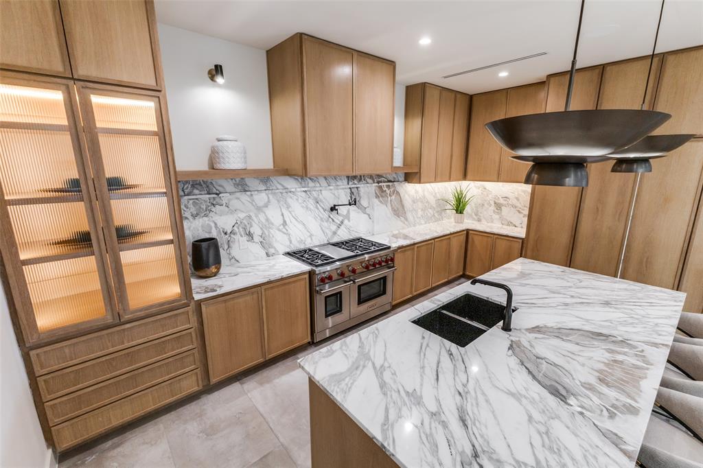 Hilltop Homes - Residential