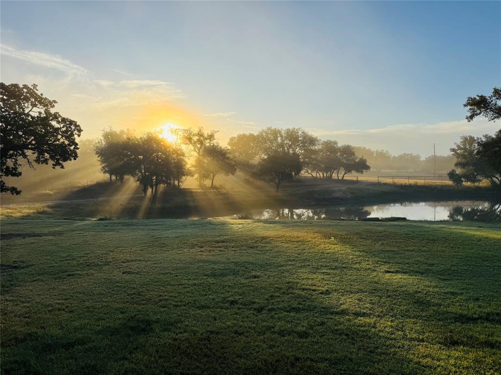 Duffau Creeks Estate - Farm