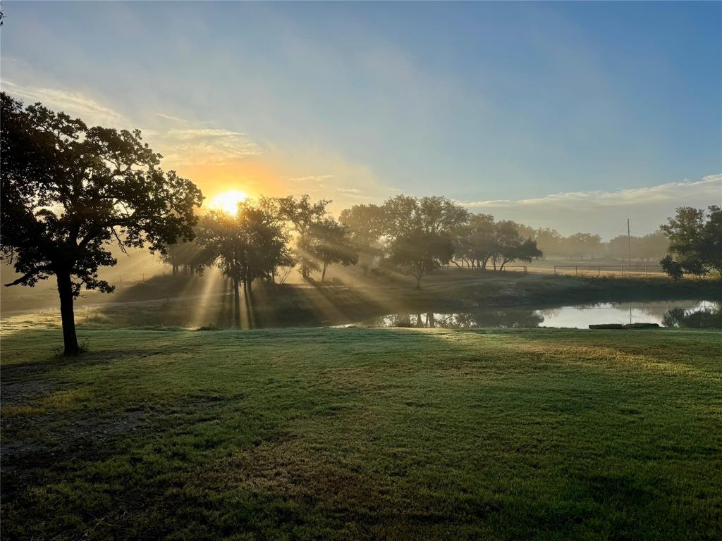 Duffau Creeks Estate - Farm