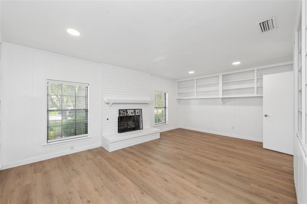 2705 Lawndale Drive