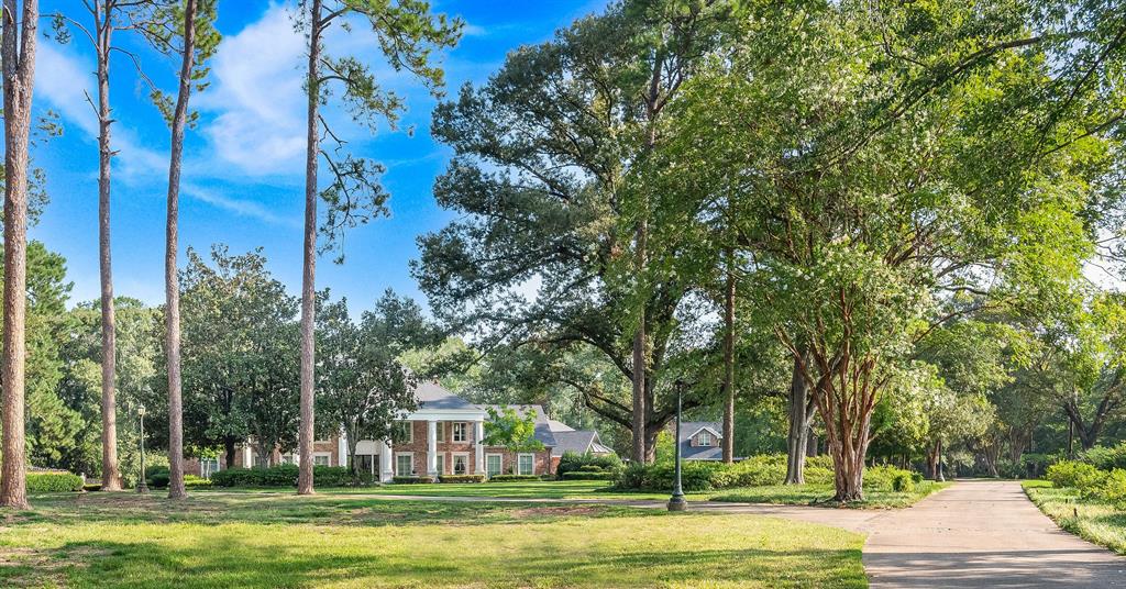 T. 16 N., R. 13 W. - Residential