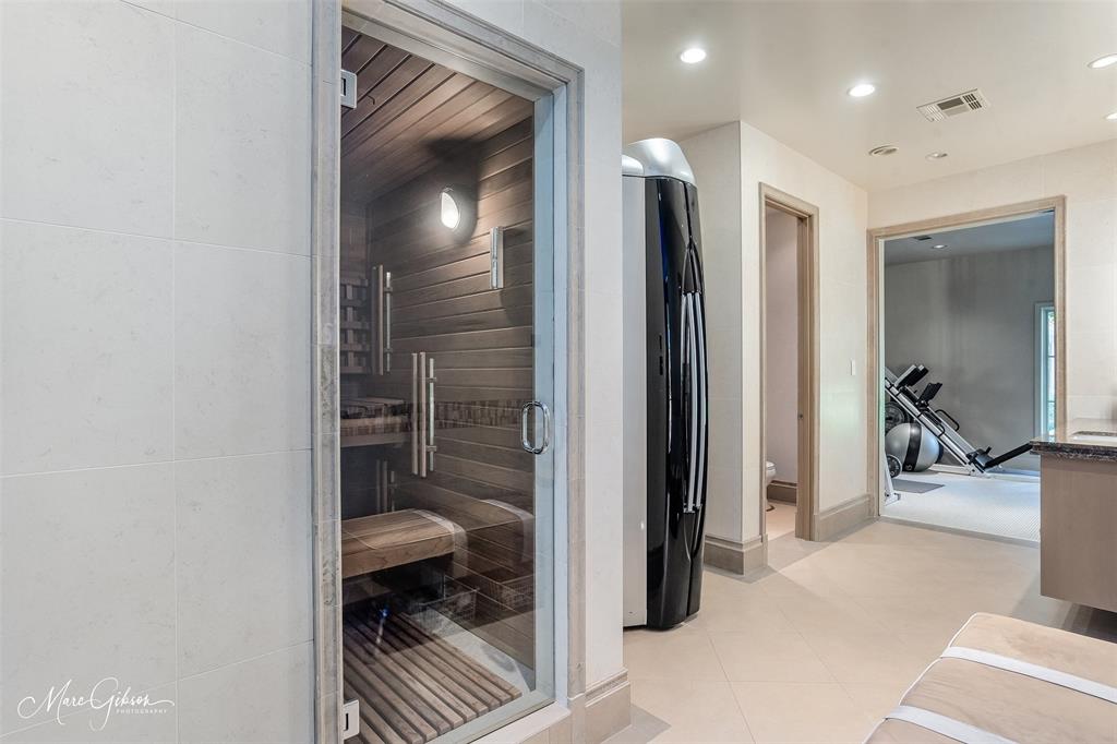 T. 16 N., R. 13 W. - Residential