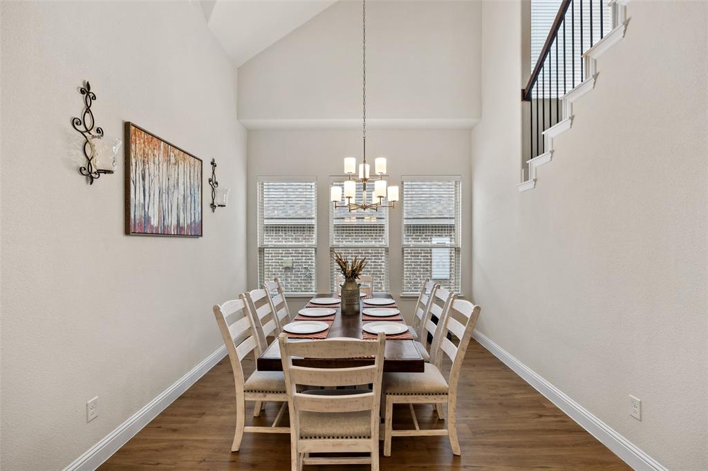 2506 Williamsburg Drive