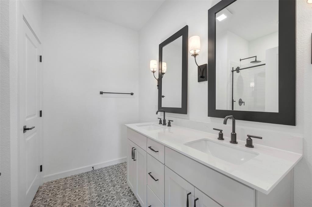 Rolling Ridge - Residential