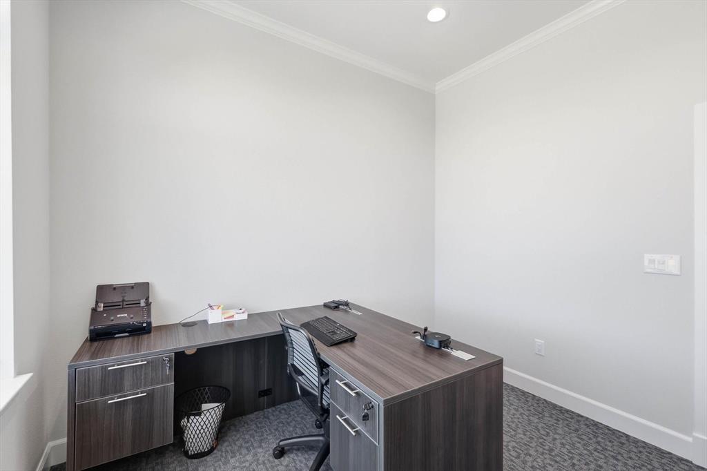 Monarch Crossing - Commercial Sale