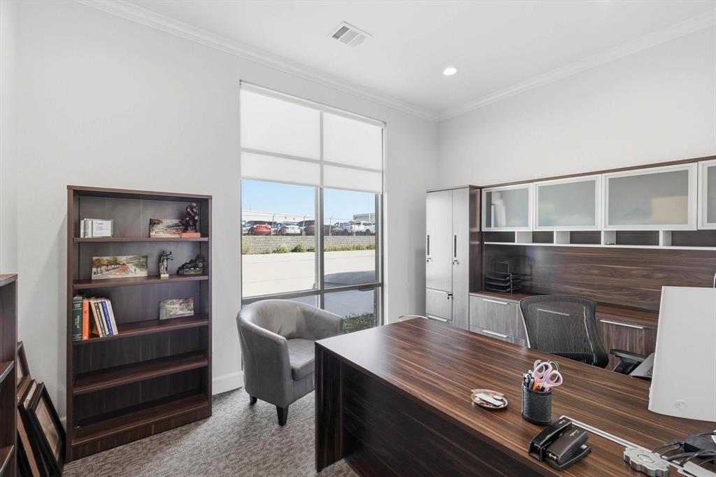 Monarch Crossing - Commercial Sale