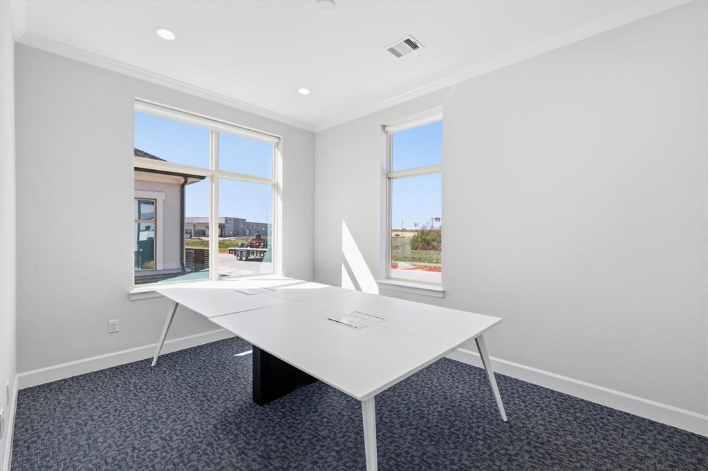 Monarch Crossing - Commercial Sale