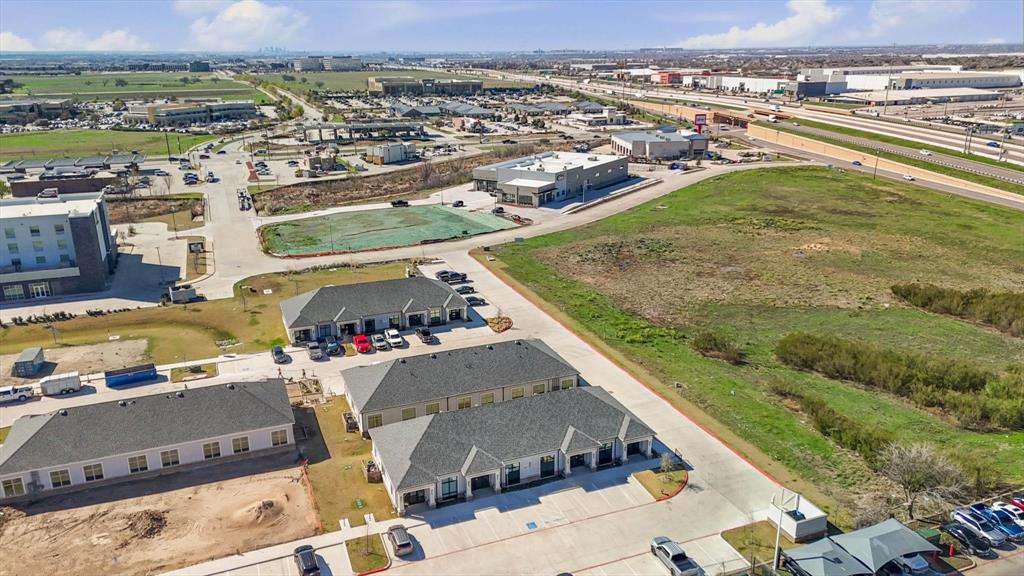 Monarch Crossing - Commercial Sale