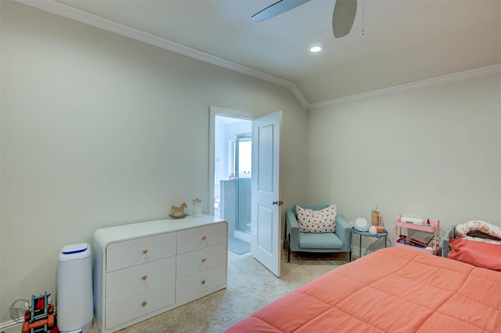 TUSCANY VILLAS - Residential