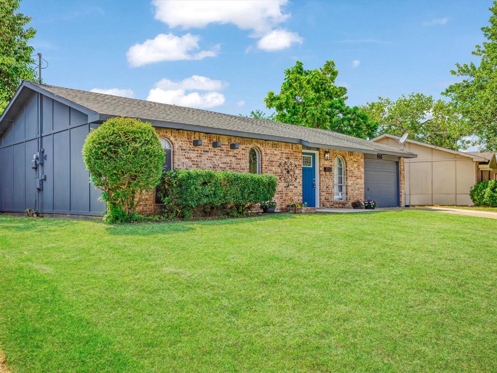 936 Elmwood Drive