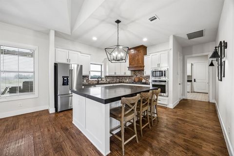 Tiny photo for 20450 County Road 637, Nevada, TX 75173 (MLS # 21196830)