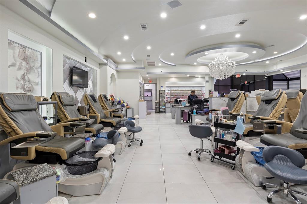 none - Commercial Sale