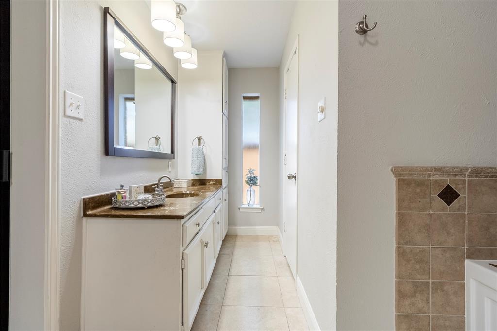 Lake Country Estates Add - Residential