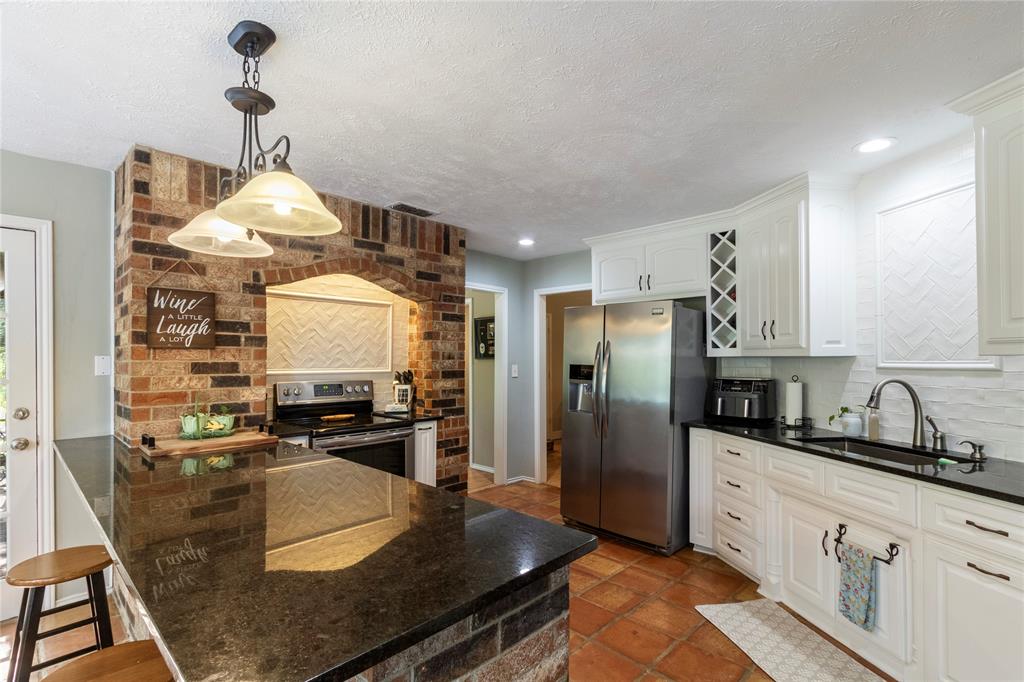 Lake Country Estates Add - Residential