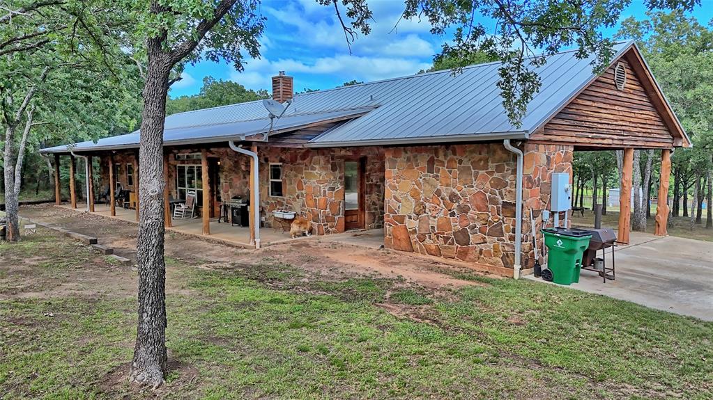 4509 Lazy E Road