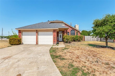 Photo of 12927 Parker Court, Balch Springs, TX 75180 (MLS # 21386119)