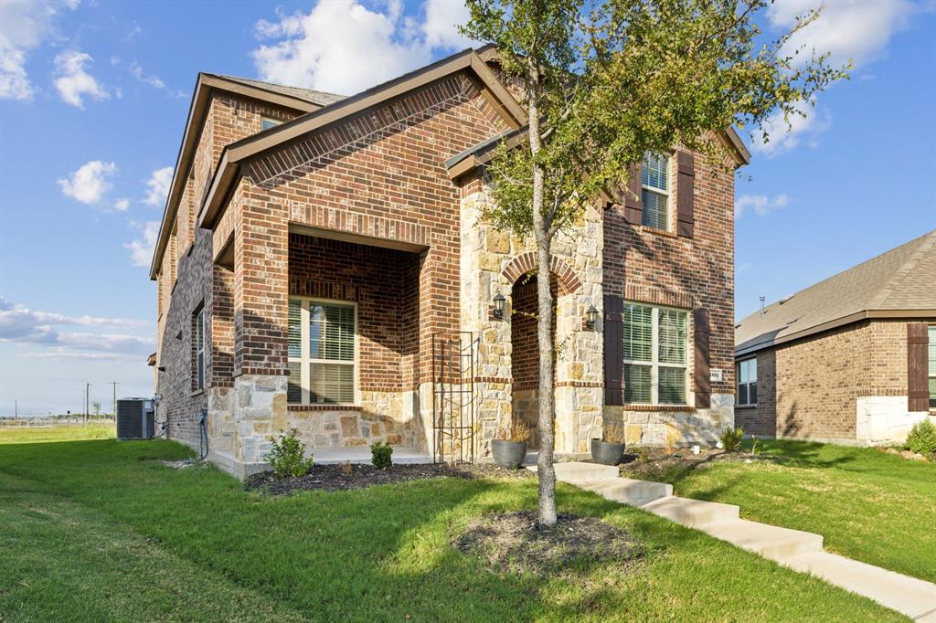 1501 Bennington Lane