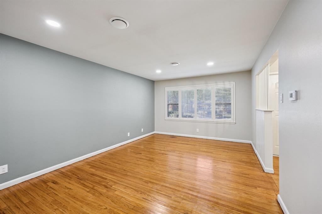 Mc Knight Manor Add - Residential