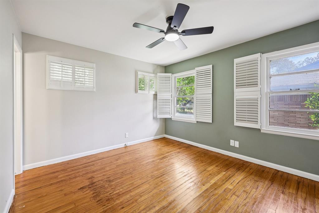 Mc Knight Manor Add - Residential