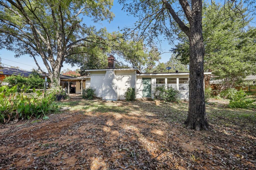 Mc Knight Manor Add - Residential