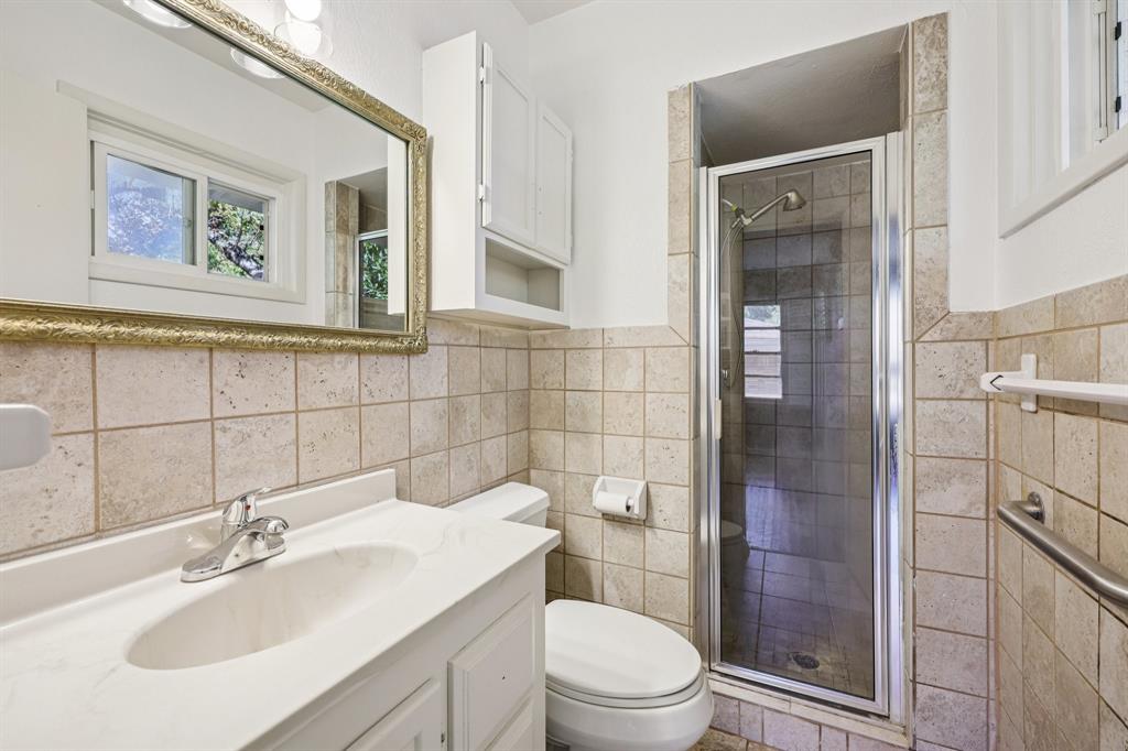 Mc Knight Manor Add - Residential