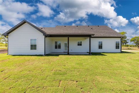 A home in Lone Oak