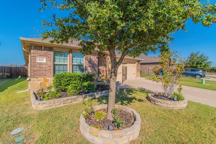 Delightful DR Horton home available in the desirable WoodCreek Community!!! This stunning home offers an open floor plan with kitchen overlooking dining area and living area. Owner replaced original tile with Luxury Vinyl Planks throughout kitchen, dining, living area and laundry room. Great touches throughout! Garage floor has been updated with Terrazzo tile!! Backyard grass was updated to Zoysia grass!! WoodCreek Community has multiple pools, fishing ponds, parks, trails and dog friendly play areas!!! Home is very close to Robert Smith Family Park which offers a Fitness Court, Disc Golf, Splash Pad, 3.4 Mile Lit Walking Trail, Basketball Court, 4 Pickleball Courts, Practice Soccer Field, Practice Baseball Field, Playground, Pavilion, with picnic tables and Grill...