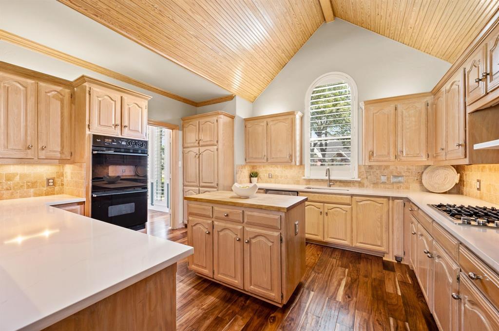 2504 Highland Meadow Drive