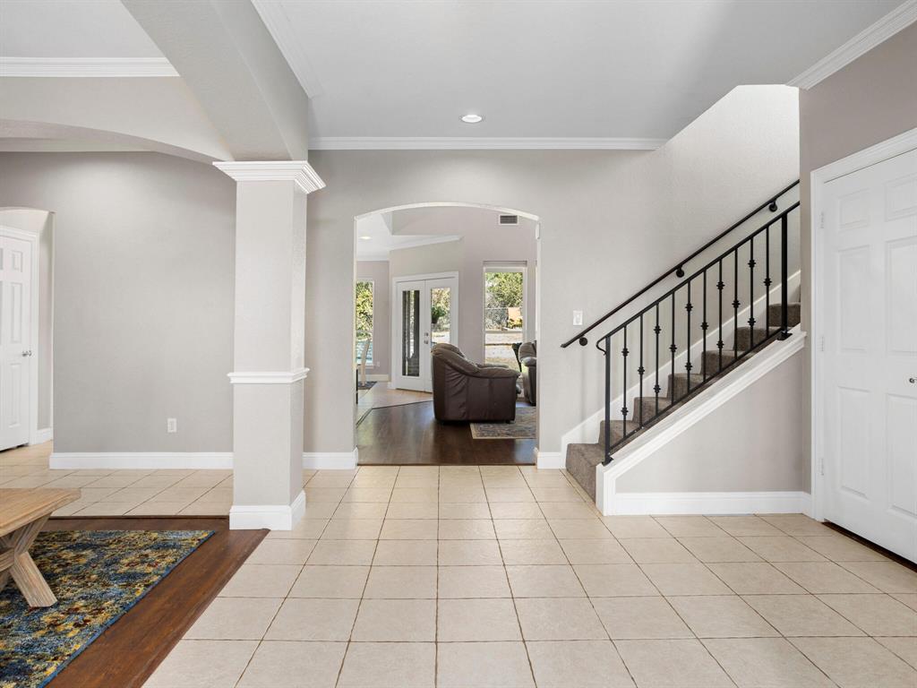 118 Corona Court
