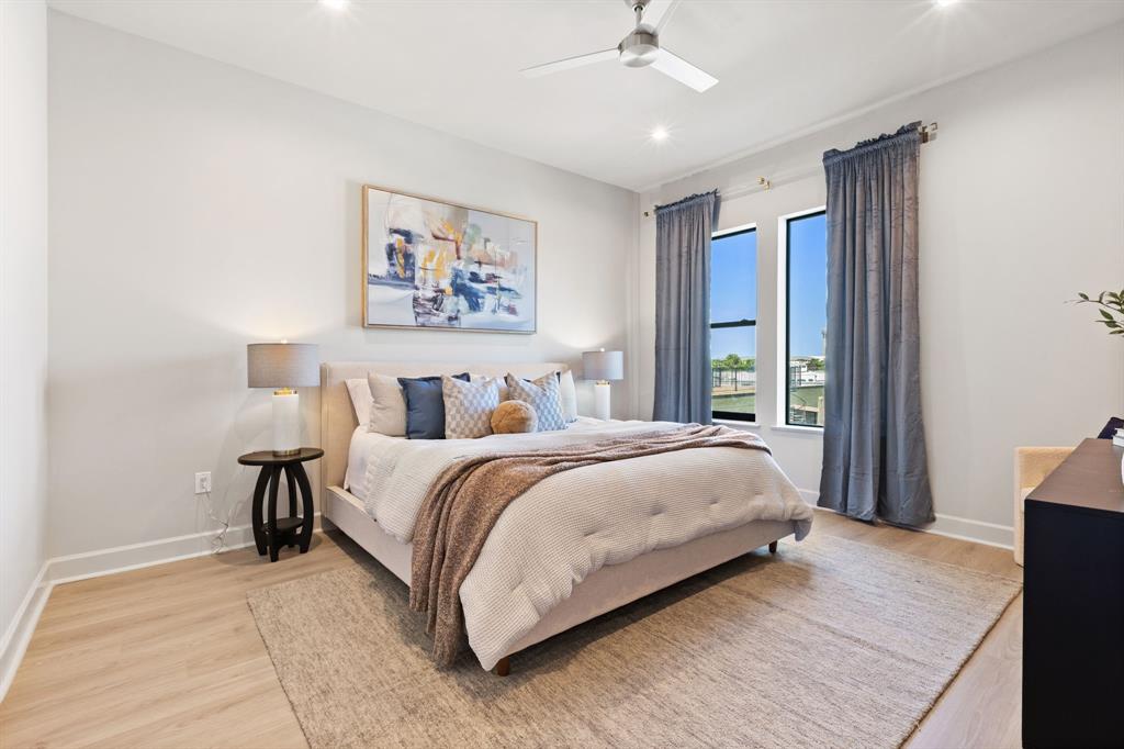 Mansfield R A - Residential